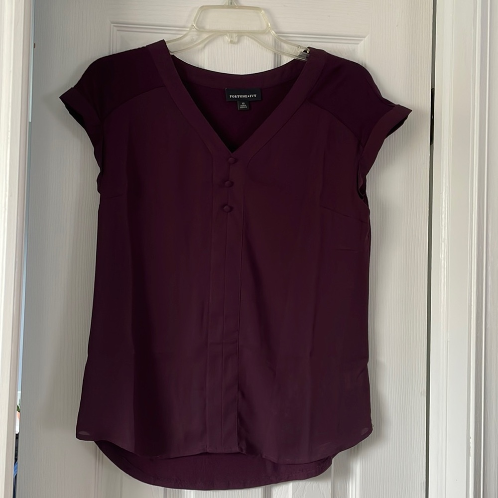 Short sleeve blouse
